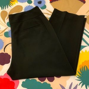 Thahari Flat Front Black Capris